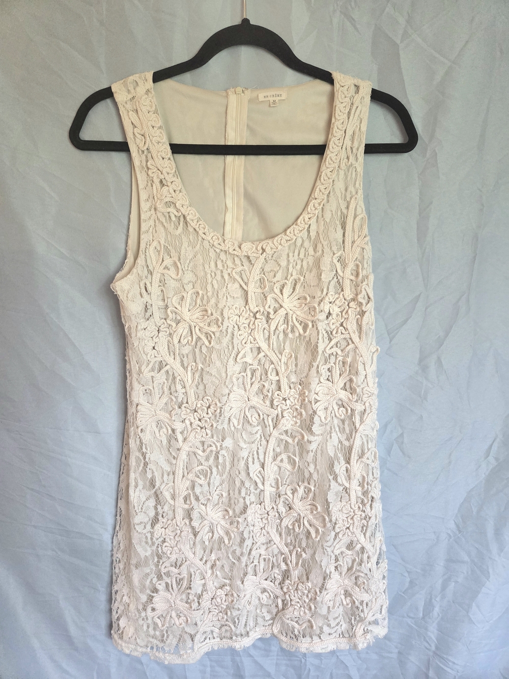 EN CREME Lace Floral Sleeveless Tunic Dress in Cream